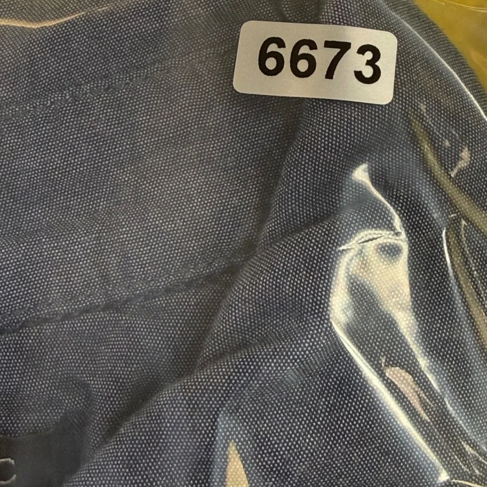 Banana Republic brand banana